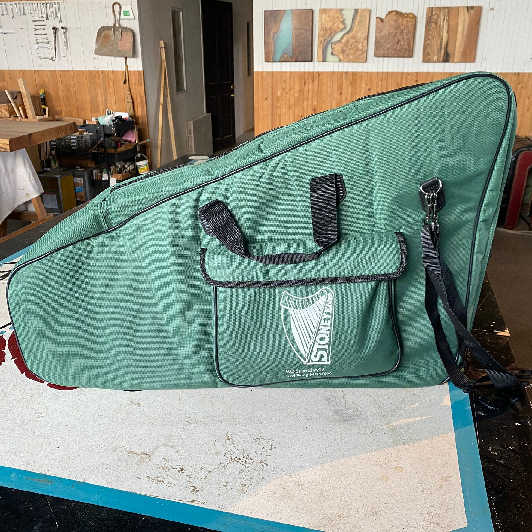 Stoney End Harp Eve Walnut Featherlite | DulciCraft Store-site