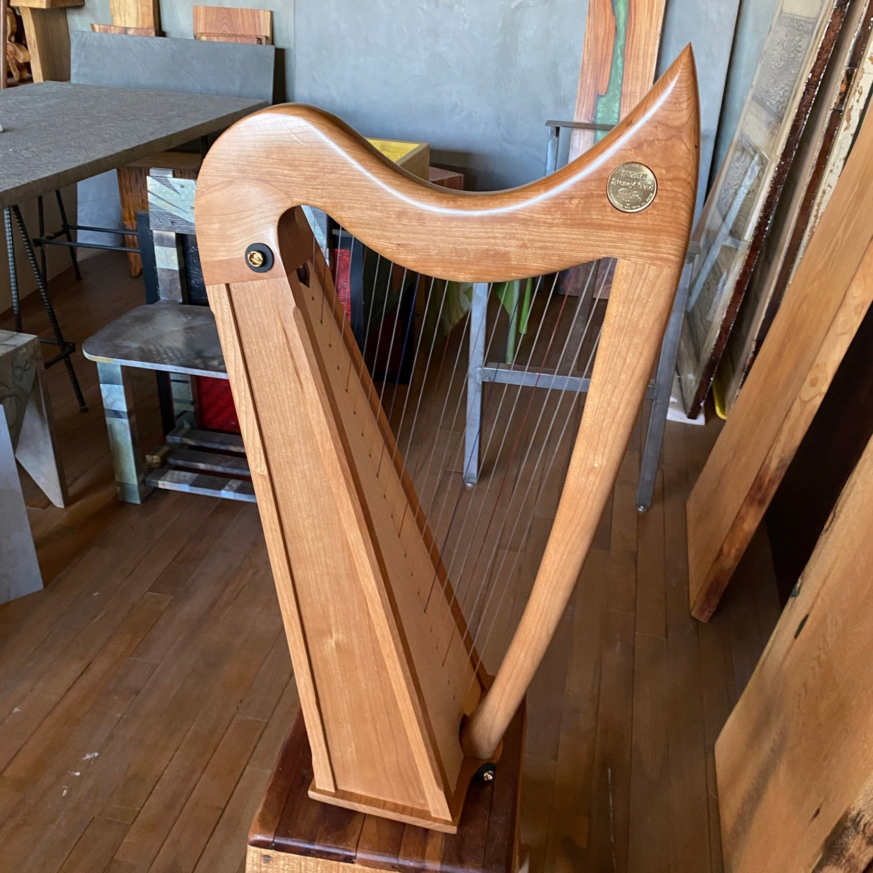 セール 登場から人気沸騰 Stoney End Harp Eve Cherry Featherlite | DulciCraft Store-site 弦楽器