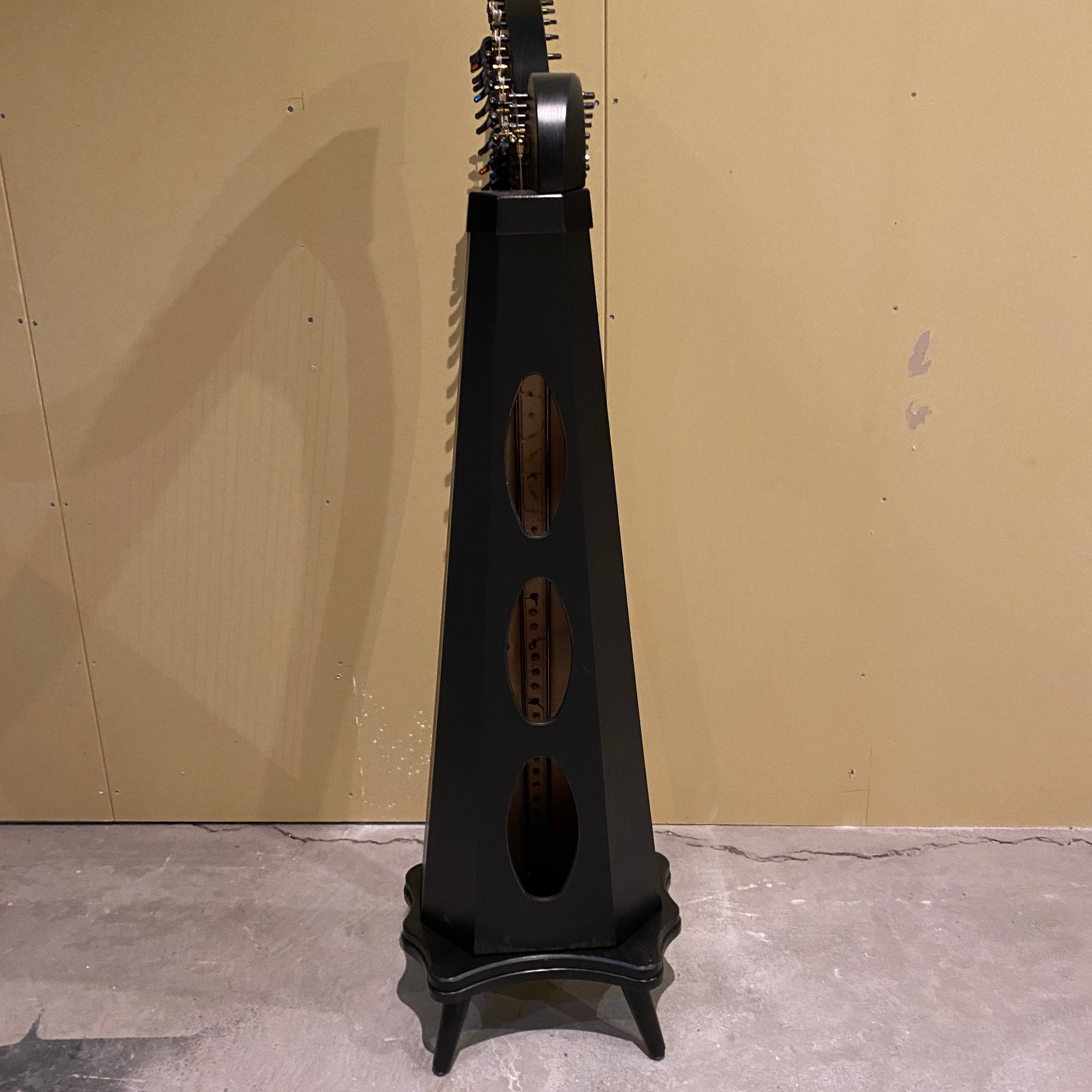 Boulevard 34 Dusty Strings ハープ（中古品・修復整備品、発送