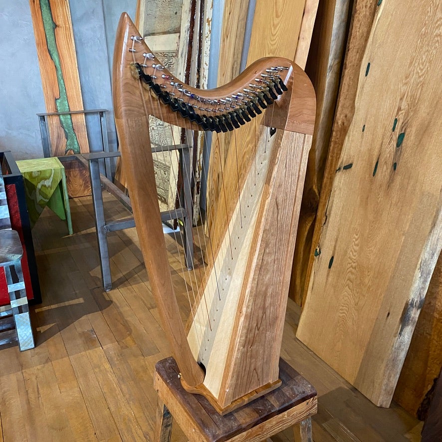 ブリタニーとイヴ (Stoney End) : Harp by KIKI